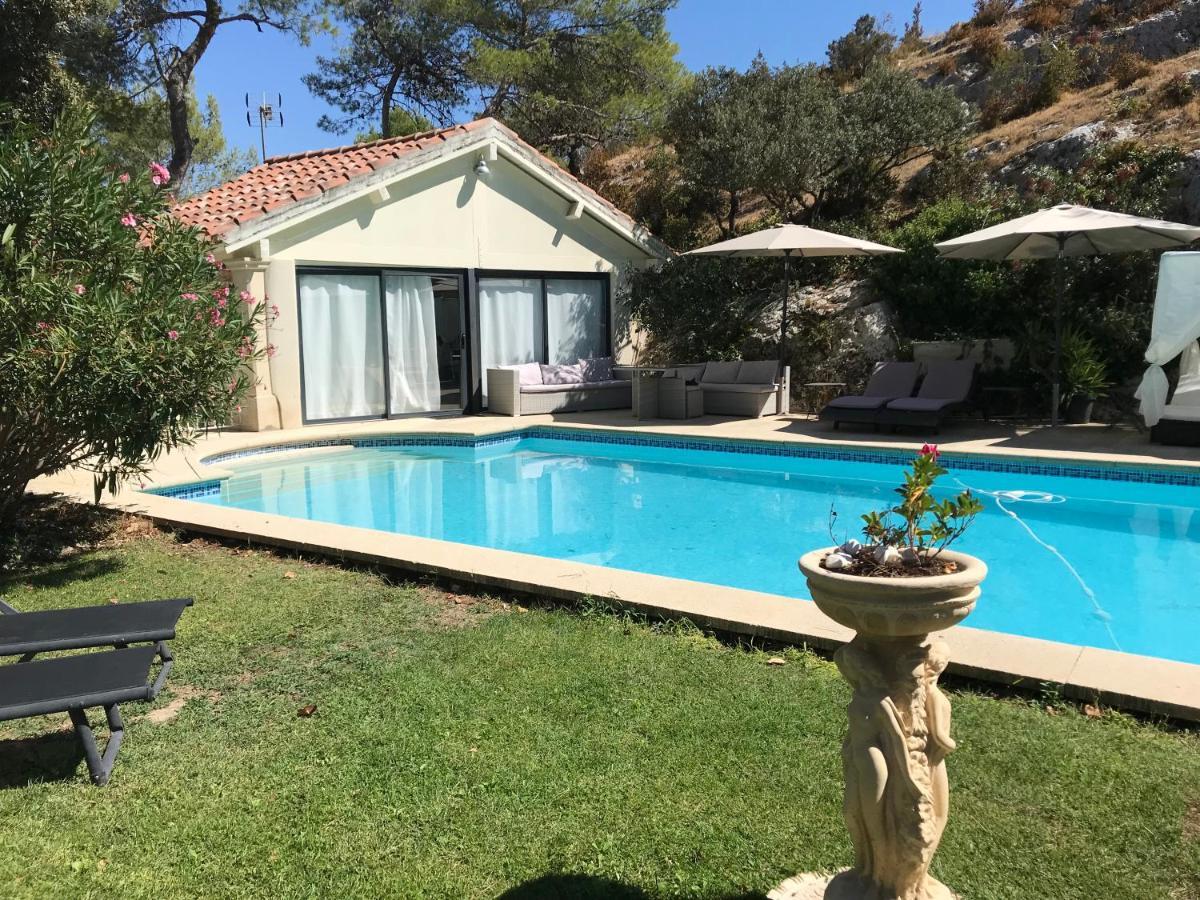 Gite Des Estelles "Axel" Avec Espace Jacuzzi Cavaillon Esterno foto